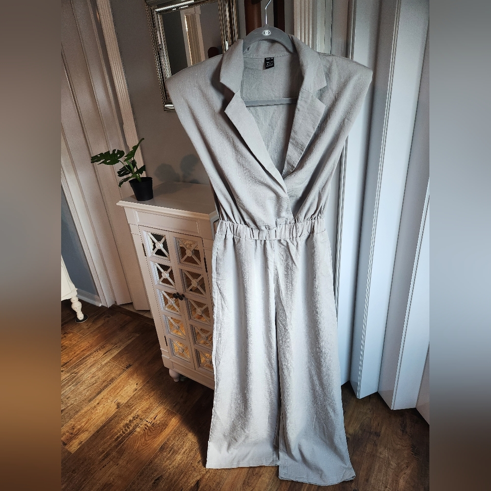 New in Bag - Gorgeous Silver Jumpsuit